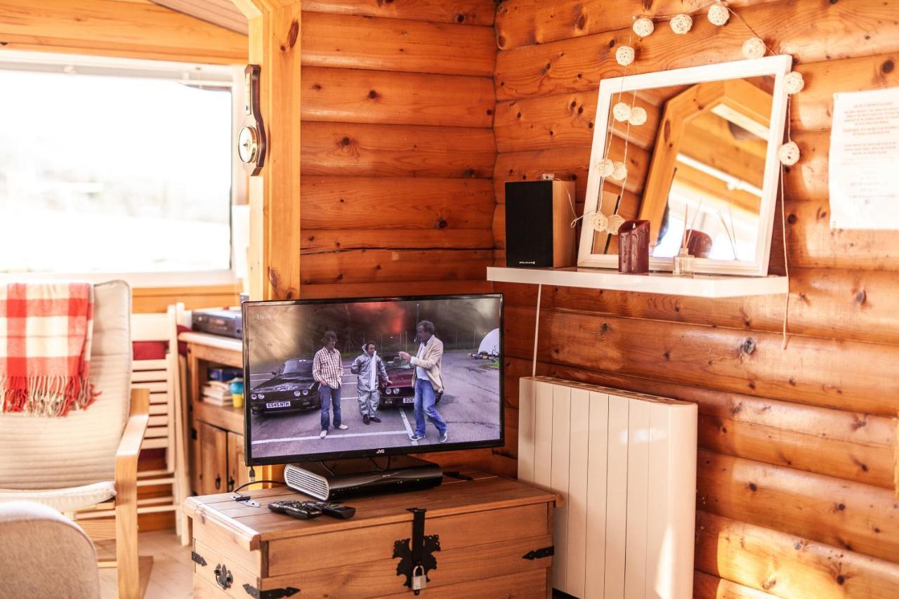 Welsh Retreat 2 Bedroom Log Cabin - Seren Property Trawsfynydd 外观 照片